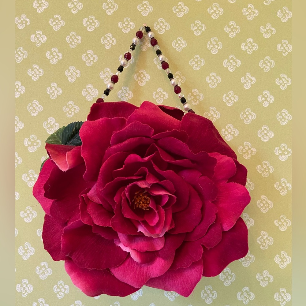 Marigot Small Purse Rose Shape Beaded Handle Evening Handbag Ladies Lunch‎ Galas